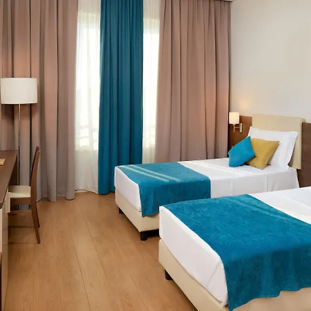 & Hotel