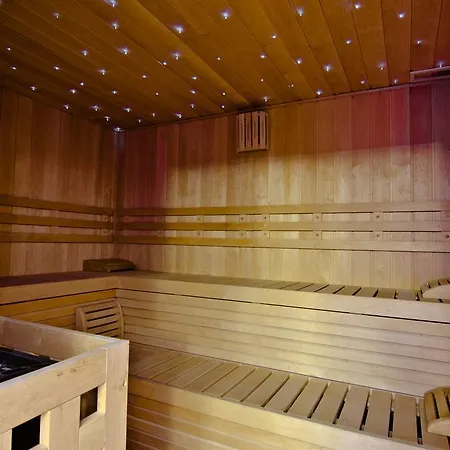 & Hotel